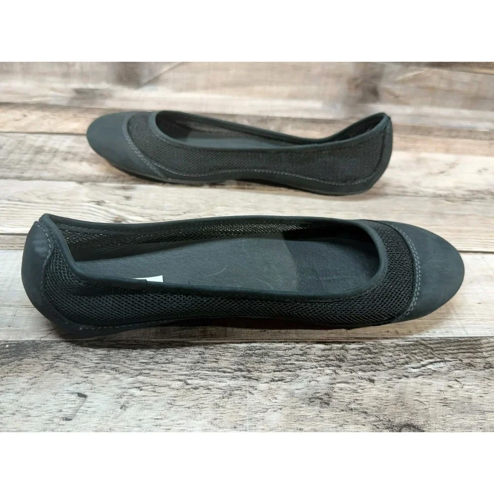 Patagonia Performance Footwear Black Women Flats Size‎ 5